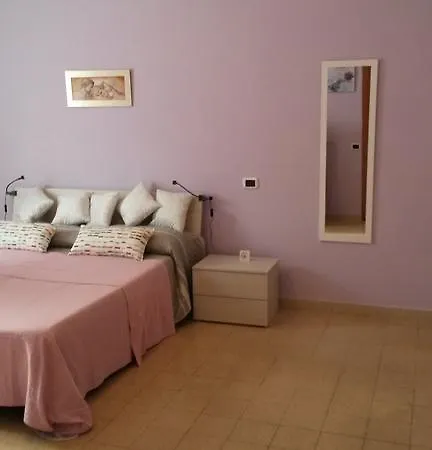 Διαμέρισμα Miob Holiday House *