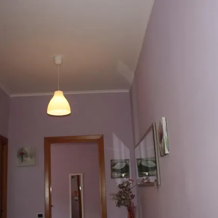 Διαμέρισμα Miob Holiday House *